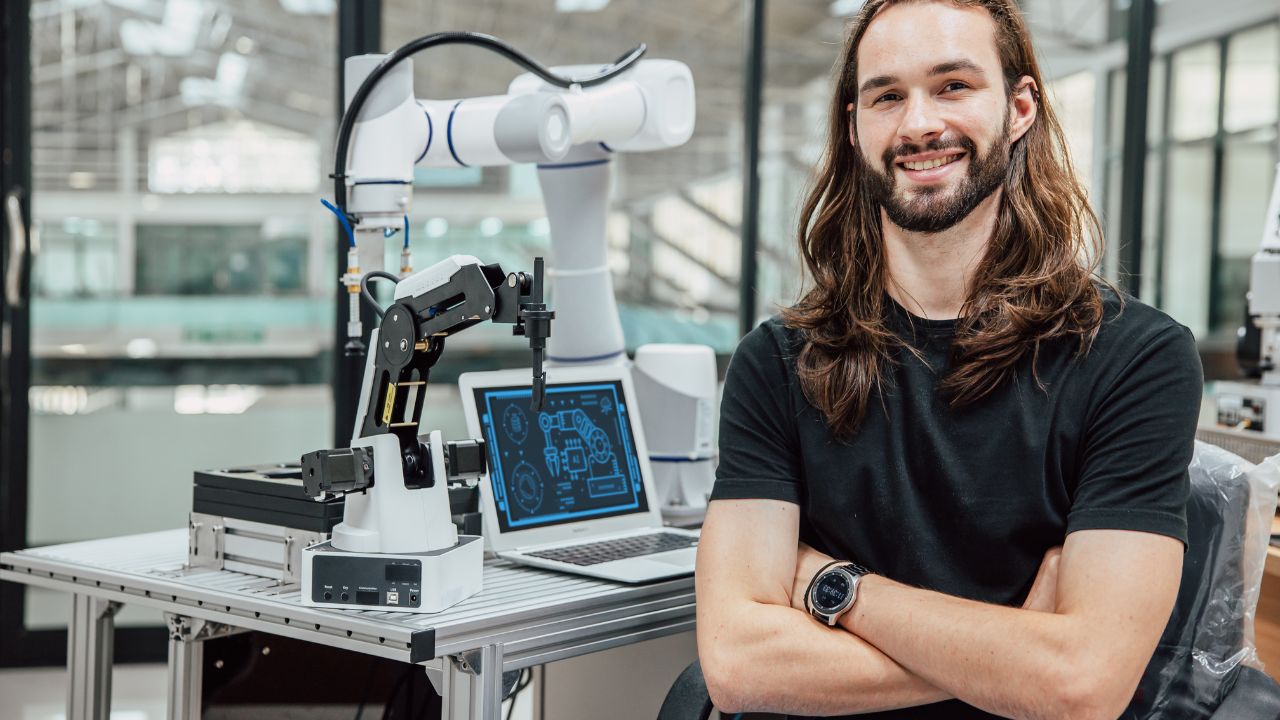 robotics developer photo